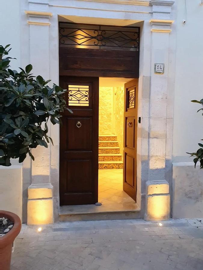 Palazzo Giufa Apartman Szirakúza Kültér fotó